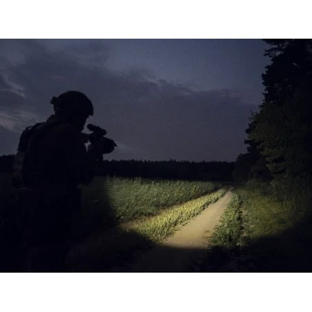 Φακός Led Armytek Predator Pro Magnet USB