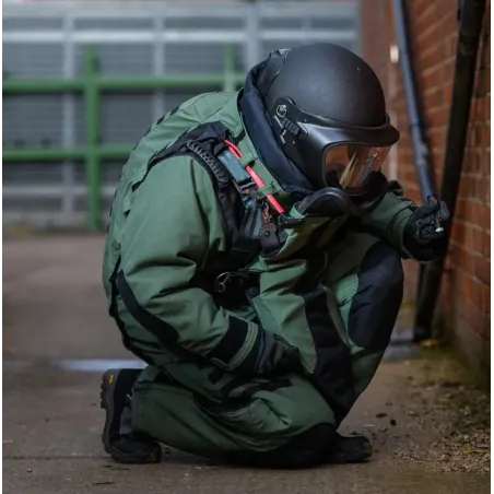 Στολή Εξουδετέρωσης Εκρηκτικών  NP Aerospace 4030 Elite Bomb Disposal Suit